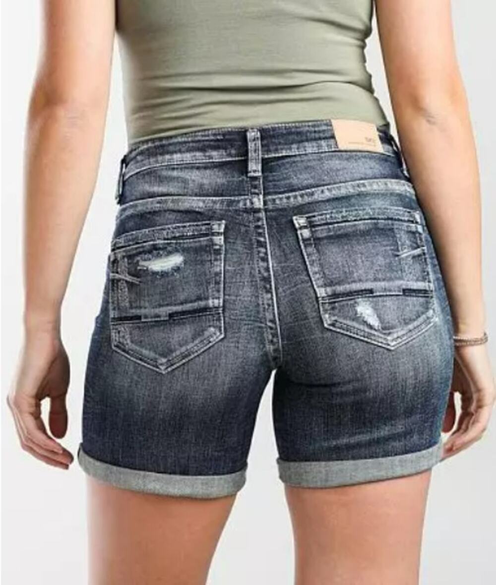 Buckle BKE Payton Stretch Cuffed Blue Jean Shorts Size 30 Style ABK3726